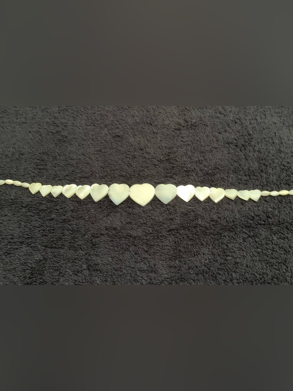 Vintage Mother of Pearl Heart Shaped Cream Necklace